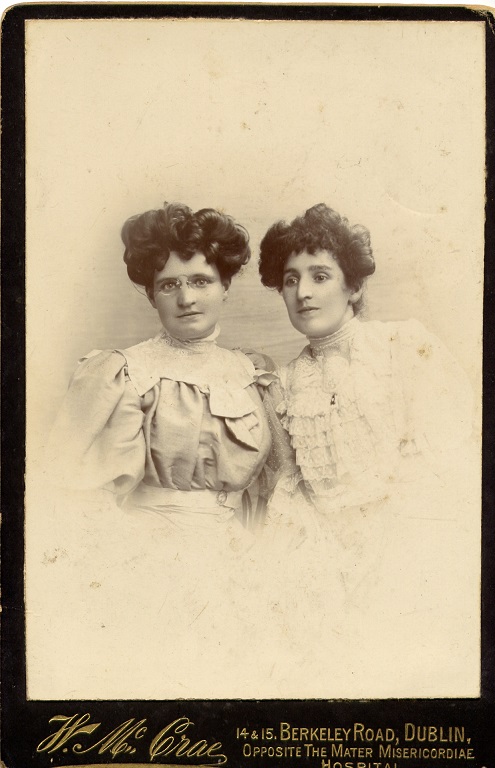 24 1907 Rose Murray and sister taken in Dublin from Rose Byrnes' album sm 40